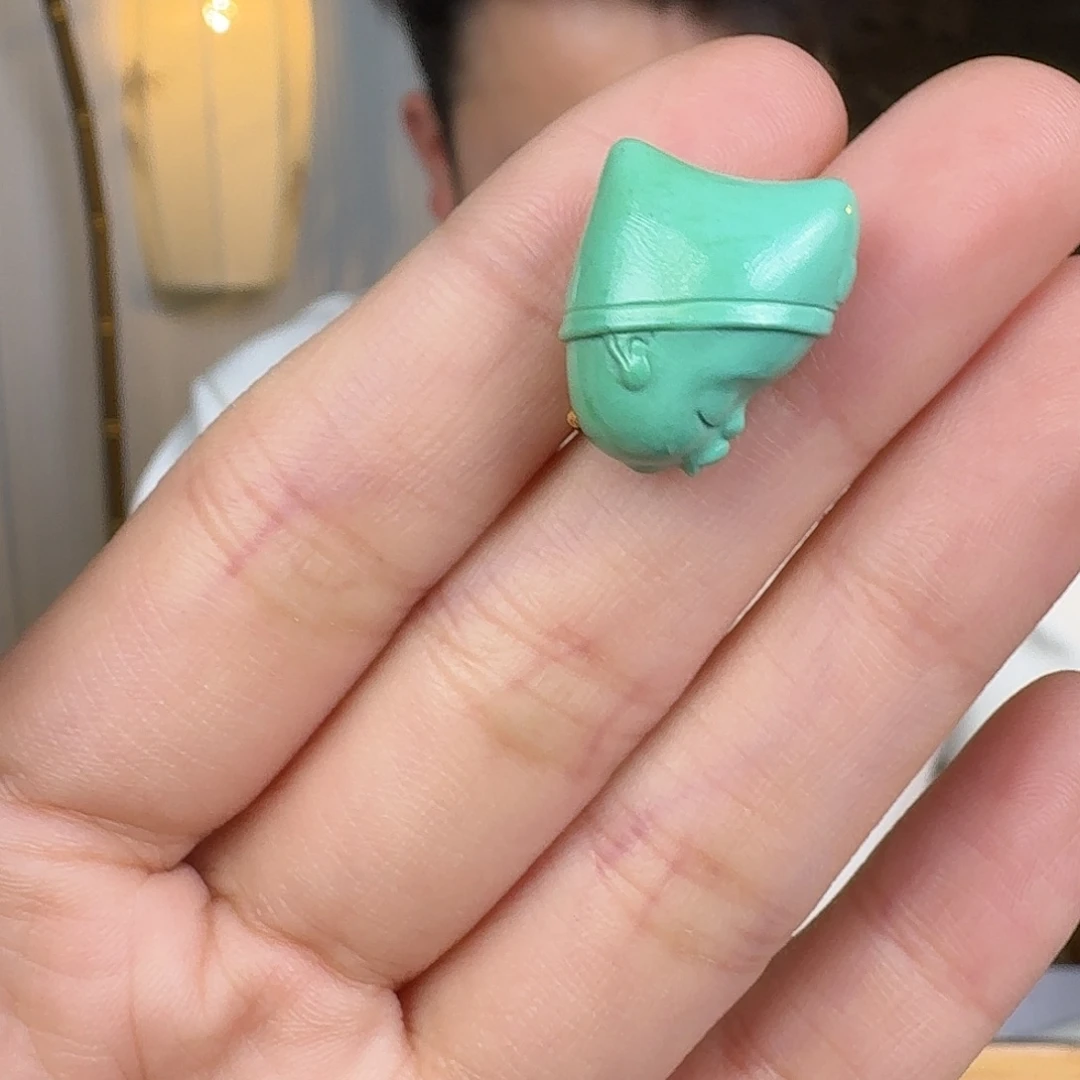 绿松石未镶嵌挂件