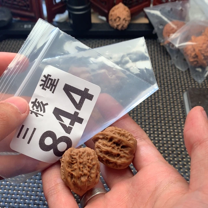 杜***克吊坠文玩核桃小红帽