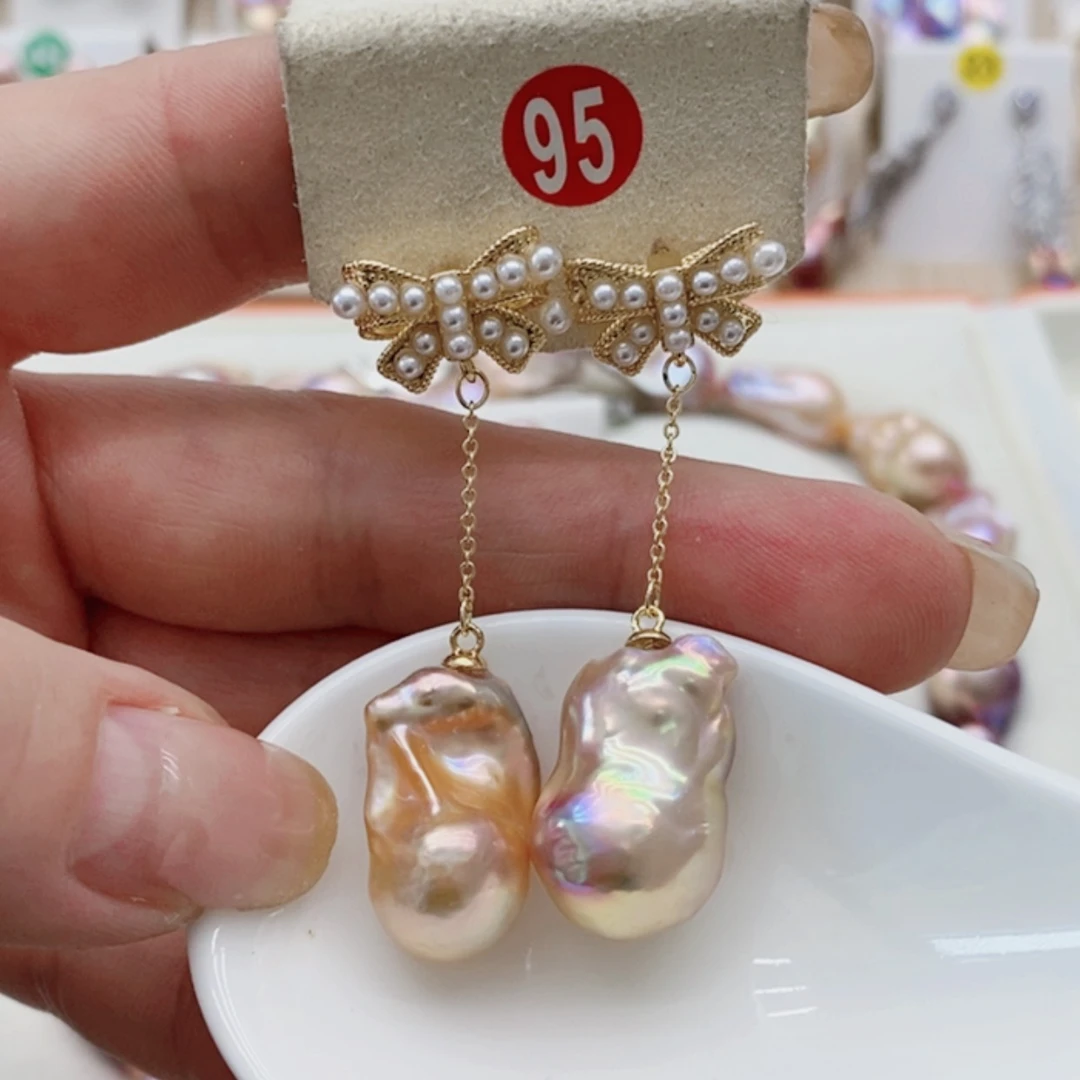 【闪购商品】银S925镶嵌淡水珍珠耳饰