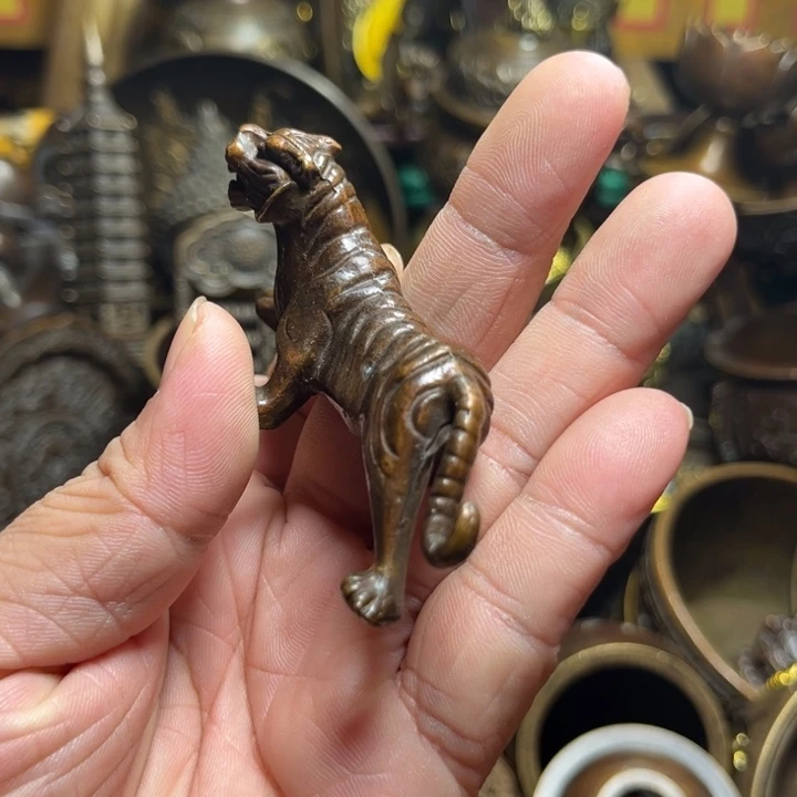 铜器摆件收收藏藏