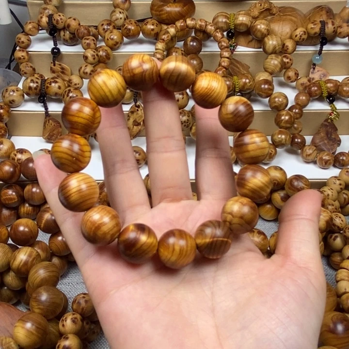 柏木（崖柏）1.5黑金龙胆