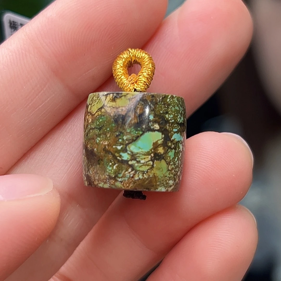绿松石珠宝奇石18K金镶嵌