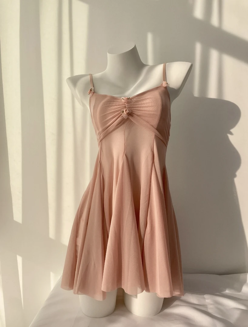 显瘦薄款美背睡裙吊带裙夏季女露背轻奢性感白色镂空修身吊带睡裙