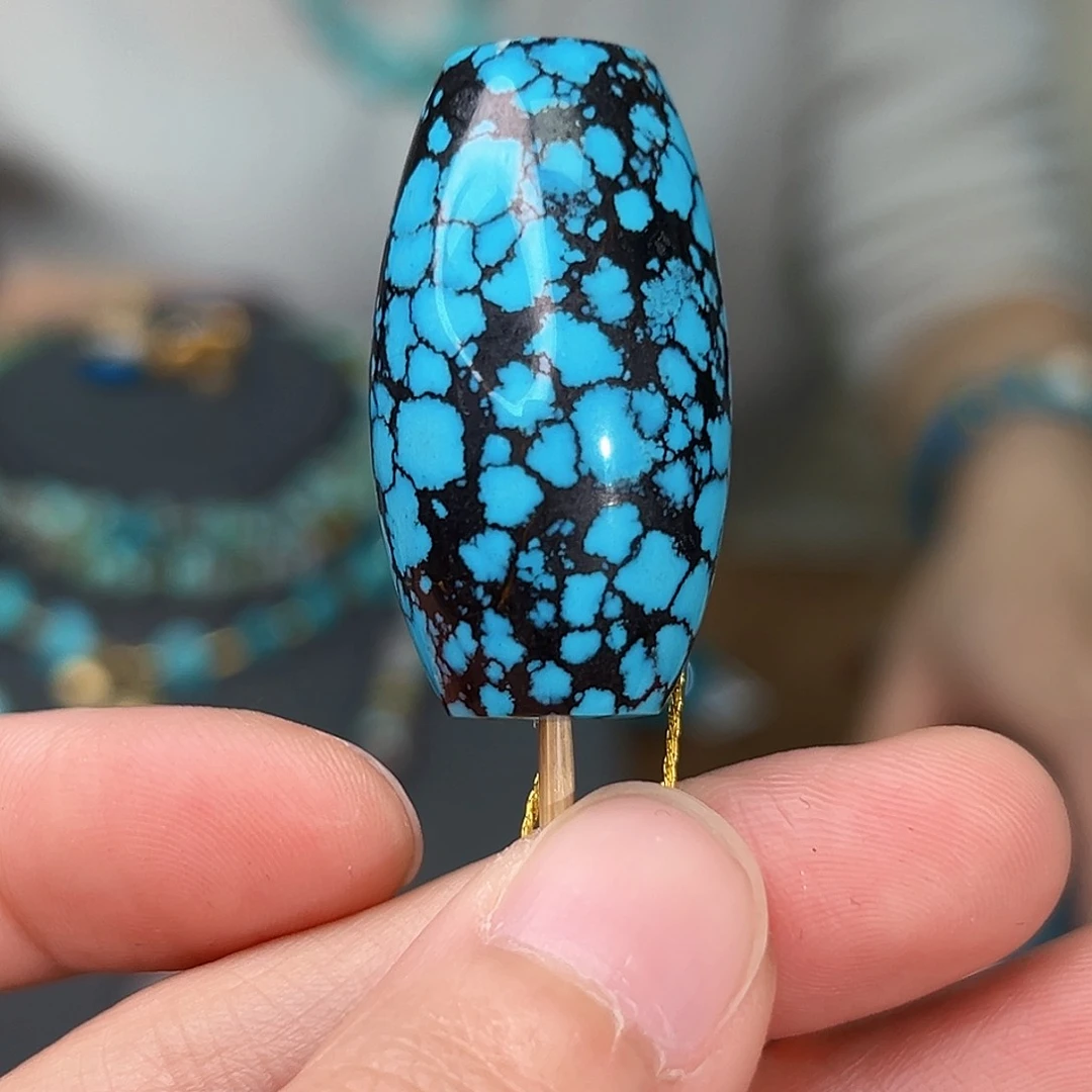 绿松石珠宝奇石未镶嵌谁**园