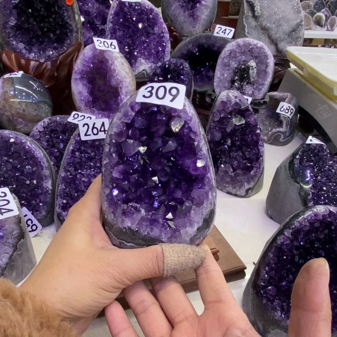 大型摆件（非配饰）紫晶未镶嵌