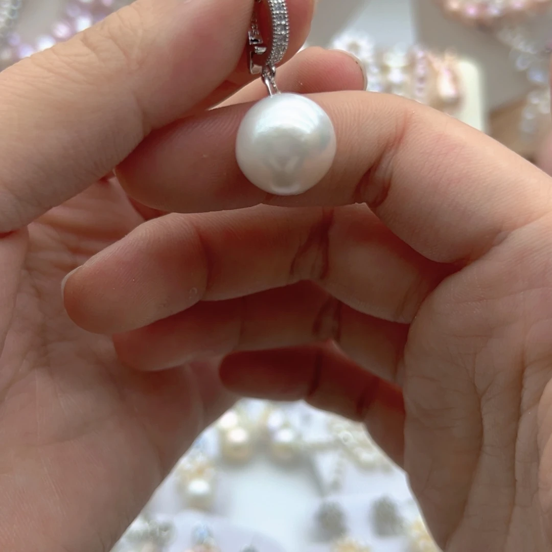 颈饰未镶嵌淡水珍珠