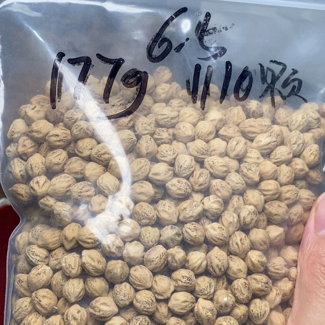 柏香籽/百香籽吊坠洛*呀