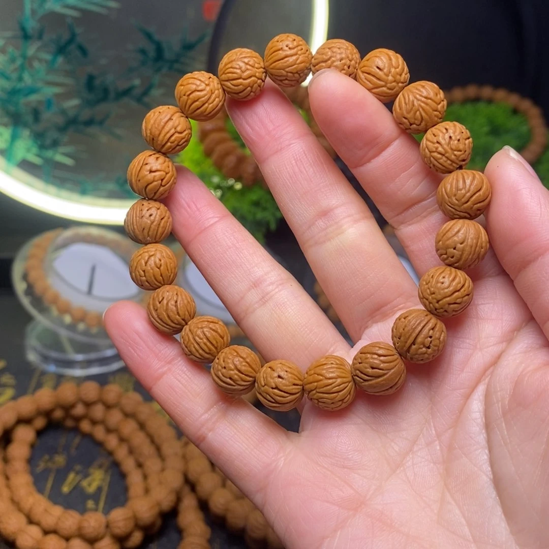 【闪购商品】手串桃核@****