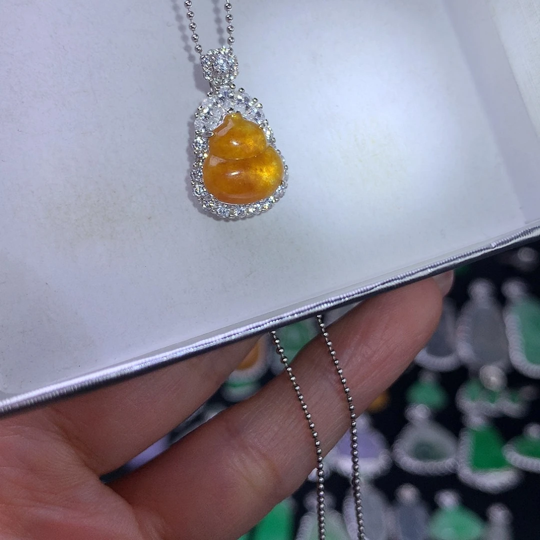 颈饰银S925镶嵌翡翠11111111