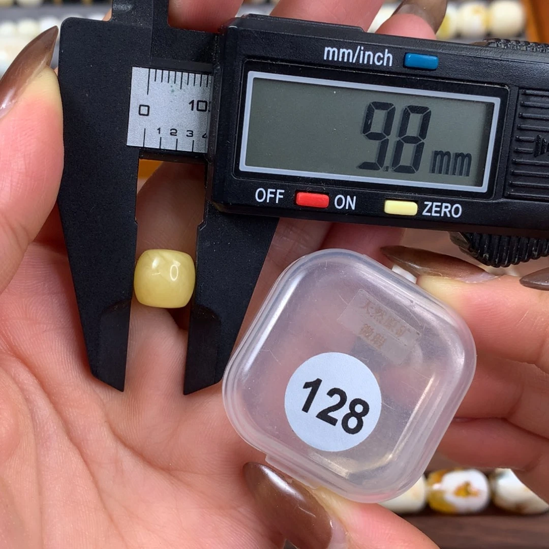 琥珀未镶嵌裸石琥珀蜜蜡