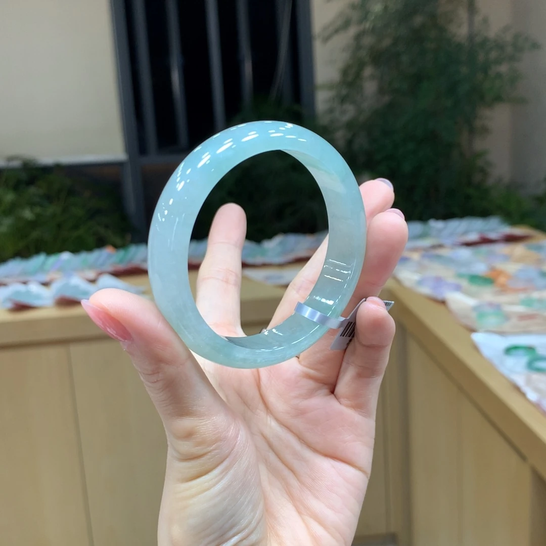 未镶嵌手镯翡翠不退不换