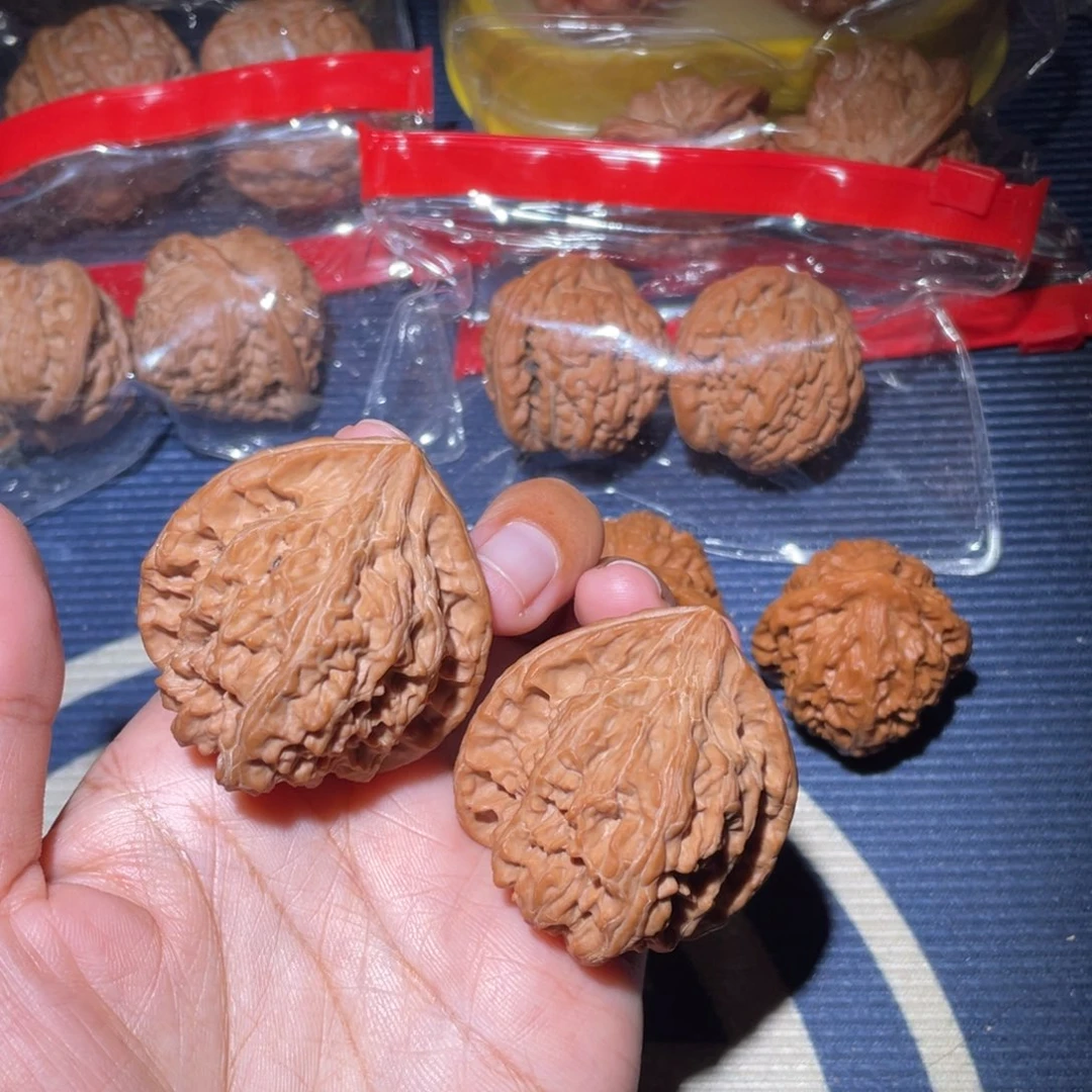 文玩核桃吊坠全品火焰马蹄43