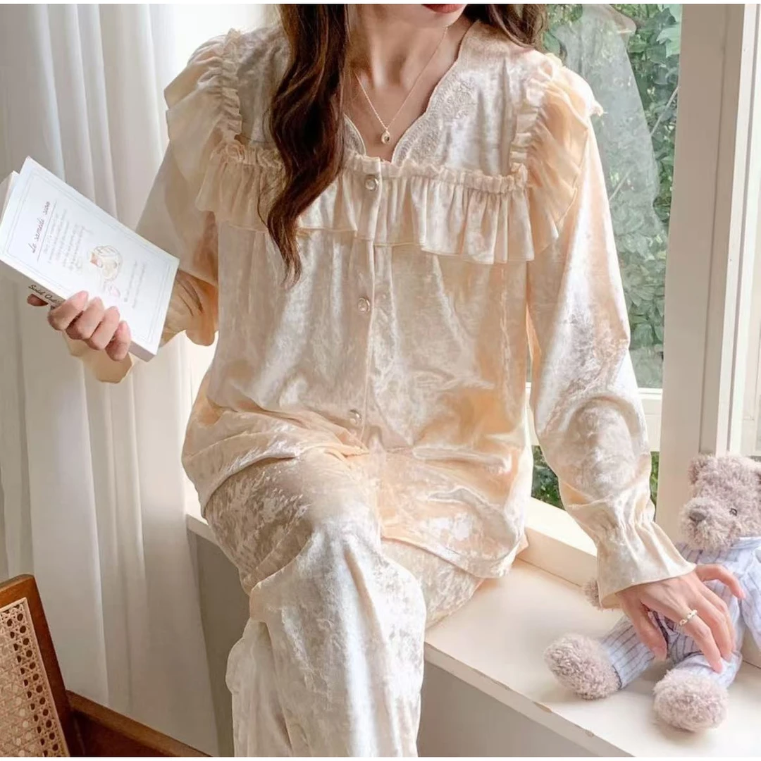 蕾丝花边开衫睡衣女秋冬季金丝绒甜美长袖可外穿家居服休闲套装Q