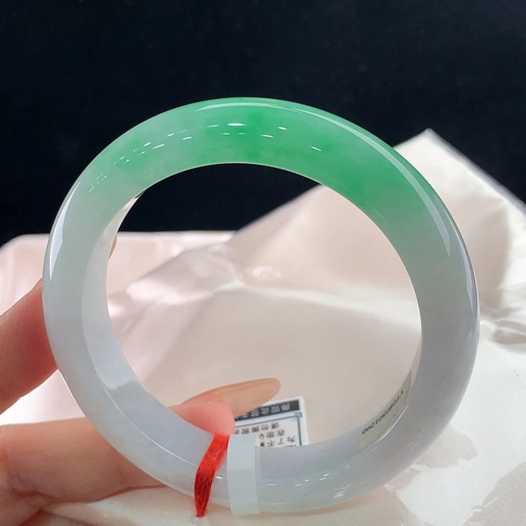 【闪购商品】未镶嵌手镯翡翠58.8，58/59