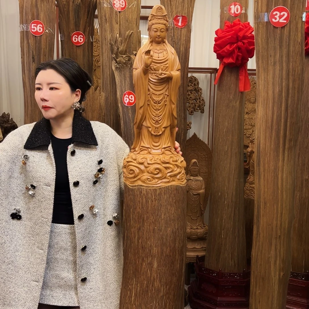 沉香摆件z**u沉香摆件