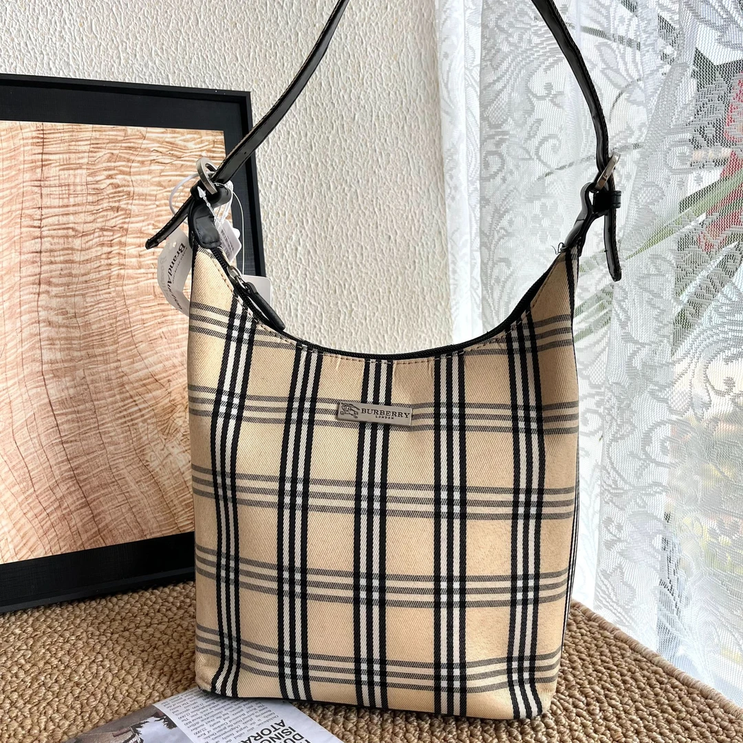 95新 BURBERRY/博柏利 XM/经典格纹单肩通勤学院包/JJ01123187