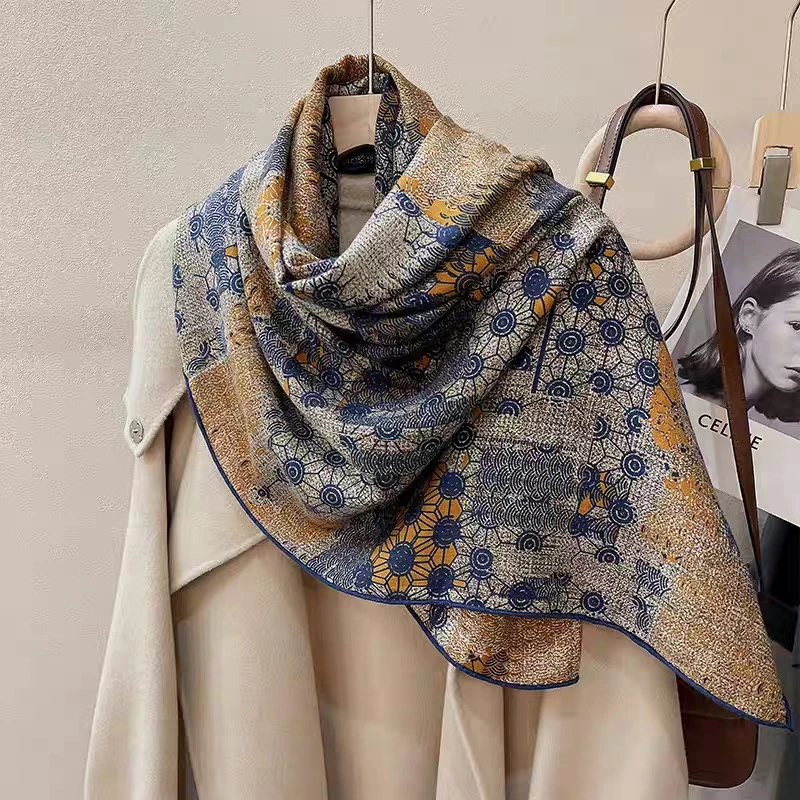 真丝羊毛六芒星手工卷边丝毛围巾羊毛135大方巾披肩两用—135015