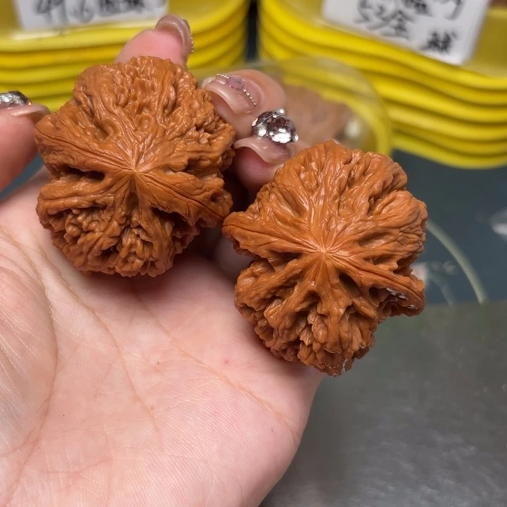 文玩核桃吊坠41-35915-02