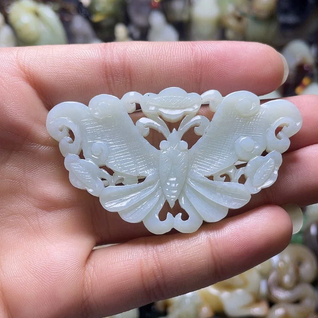 和田玉（糖玉）未镶嵌颈饰