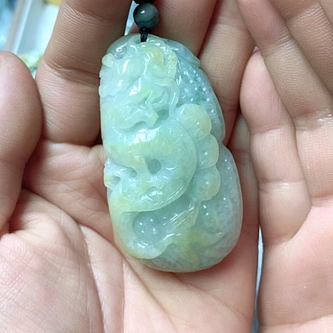 翡翠颈饰未镶嵌天然缅甸翡翠a货