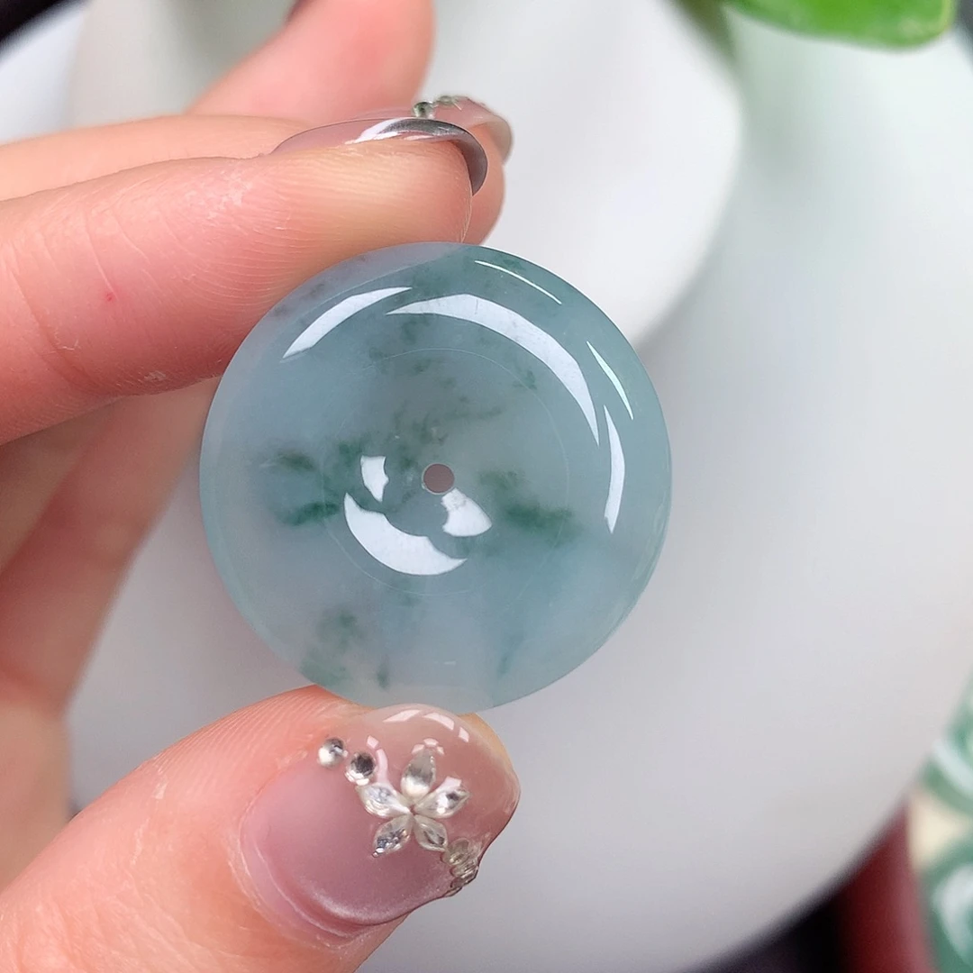 翡翠未镶嵌颈饰平安扣25.1-5.7mm