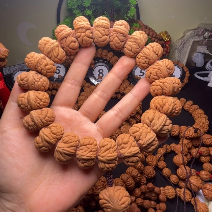 直***点桃核吊坠霸王龙手持原皮