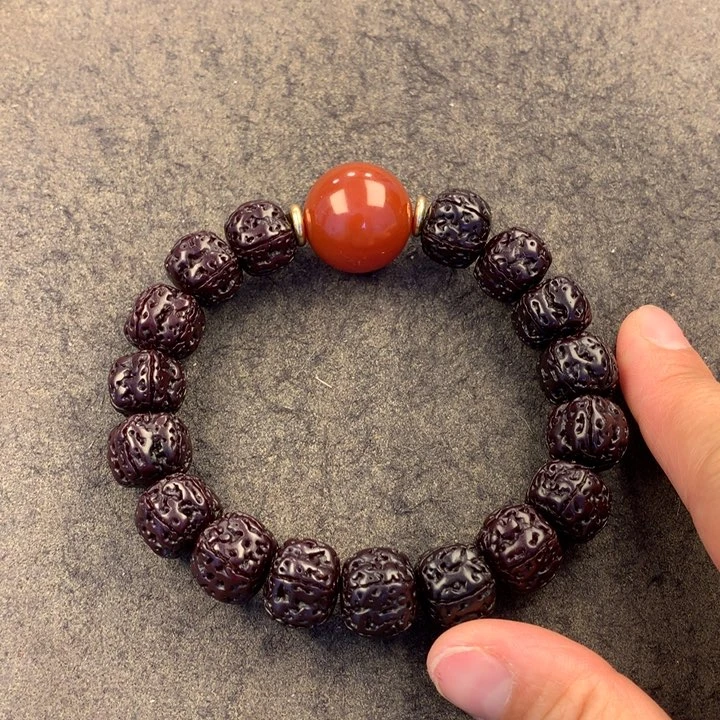 金刚菩提吊坠手串