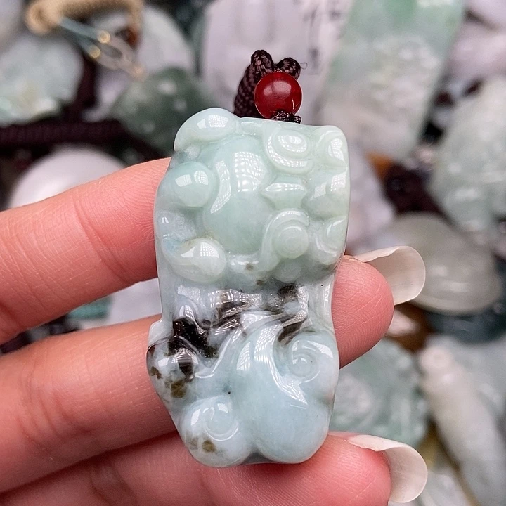 颈饰未镶嵌翡翠翡翠