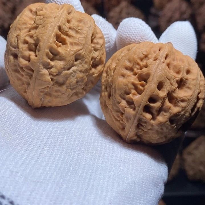 天***o文玩核桃把件东北18