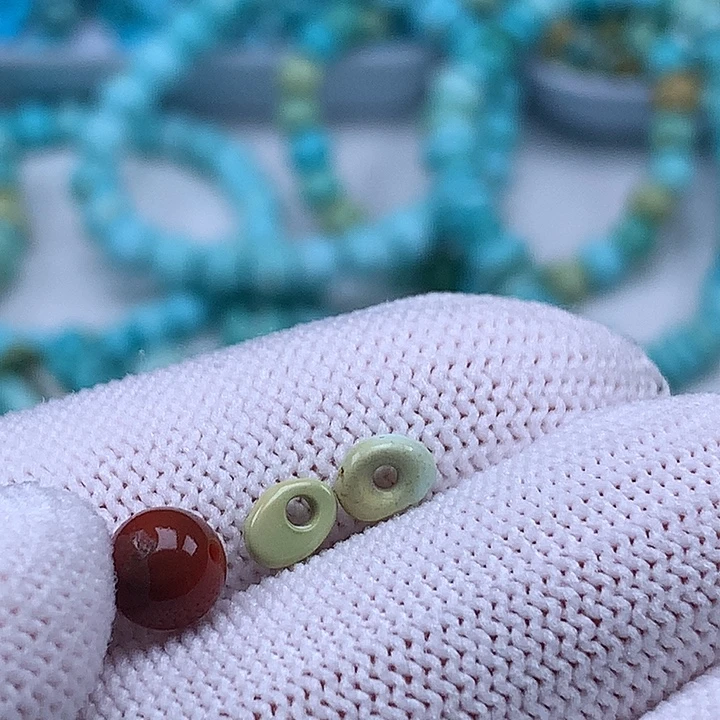 南红玛瑙未镶嵌珠宝奇石