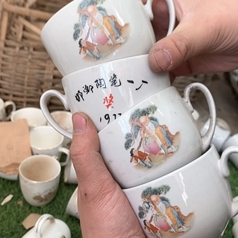 摆件，烧制瑕疵都是正常