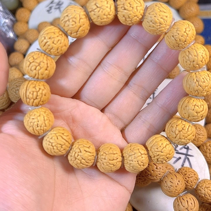 董***爷手串桃核铁扇公主桃核手串