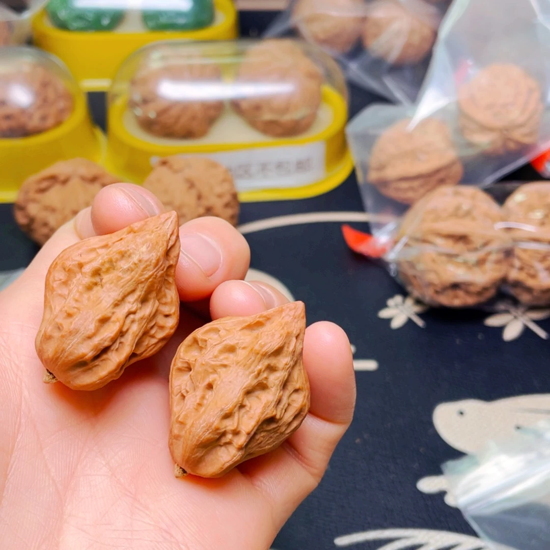 吊坠文玩核桃小鸟一对