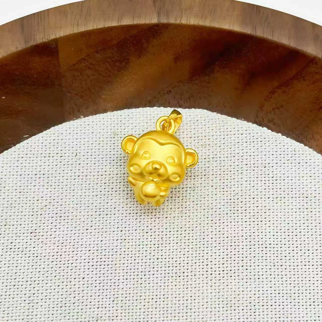 足金999 生肖猴吊坠 1.36