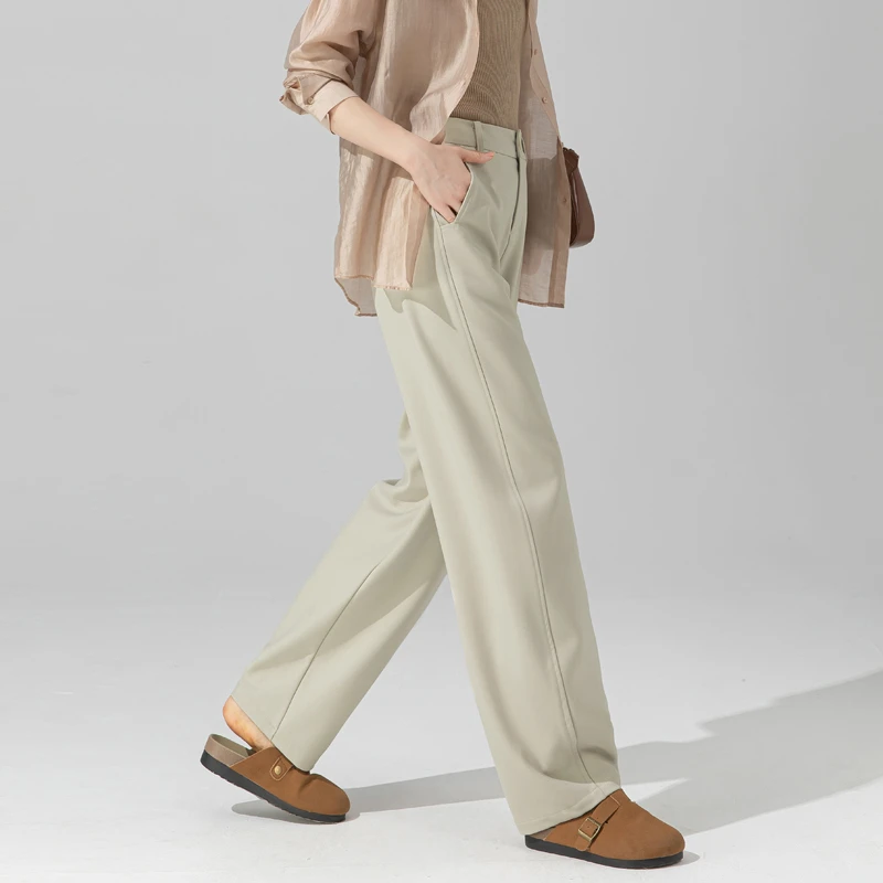 今年流行的爆款裤子杏色天丝镰刀裤女老钱风高级感穿搭休闲直筒裤