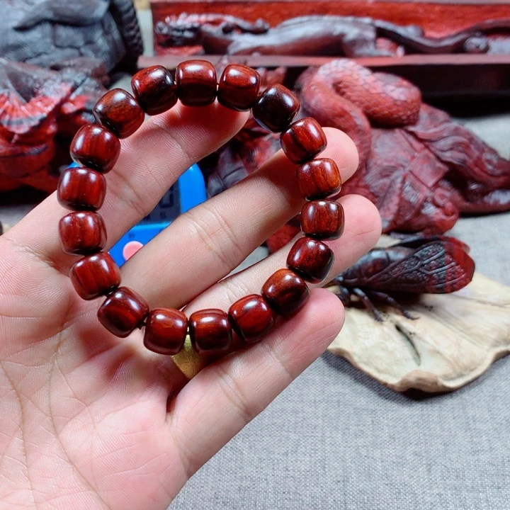 石***迷檀香紫檀（小叶紫檀）