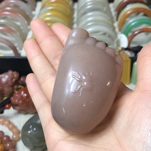 石英质玉未镶嵌手把件