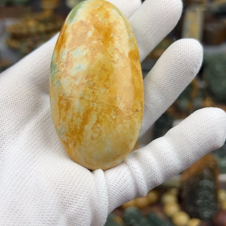 岫岩河磨玉（透闪石质玉）未镶嵌把件?**?