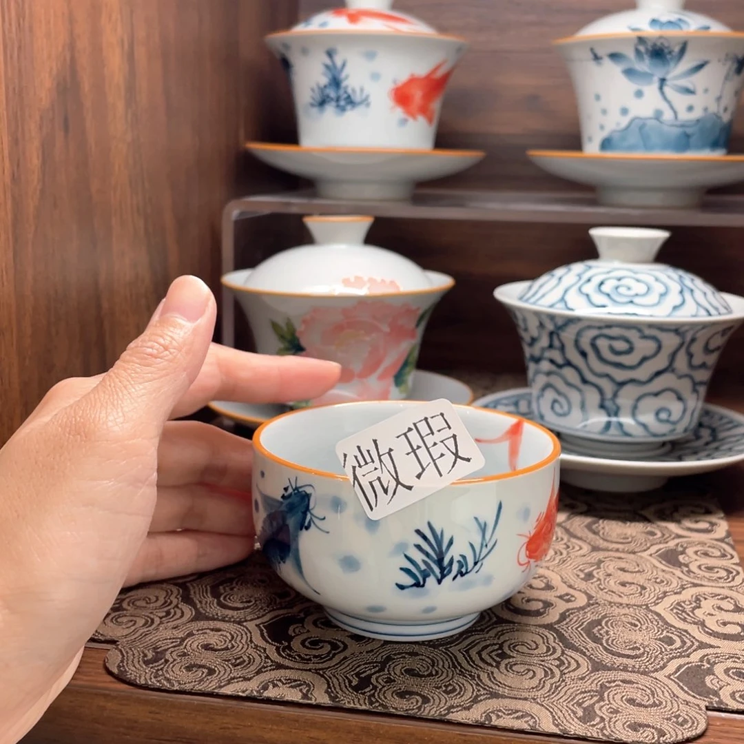 釉下手绘茶具微瑕