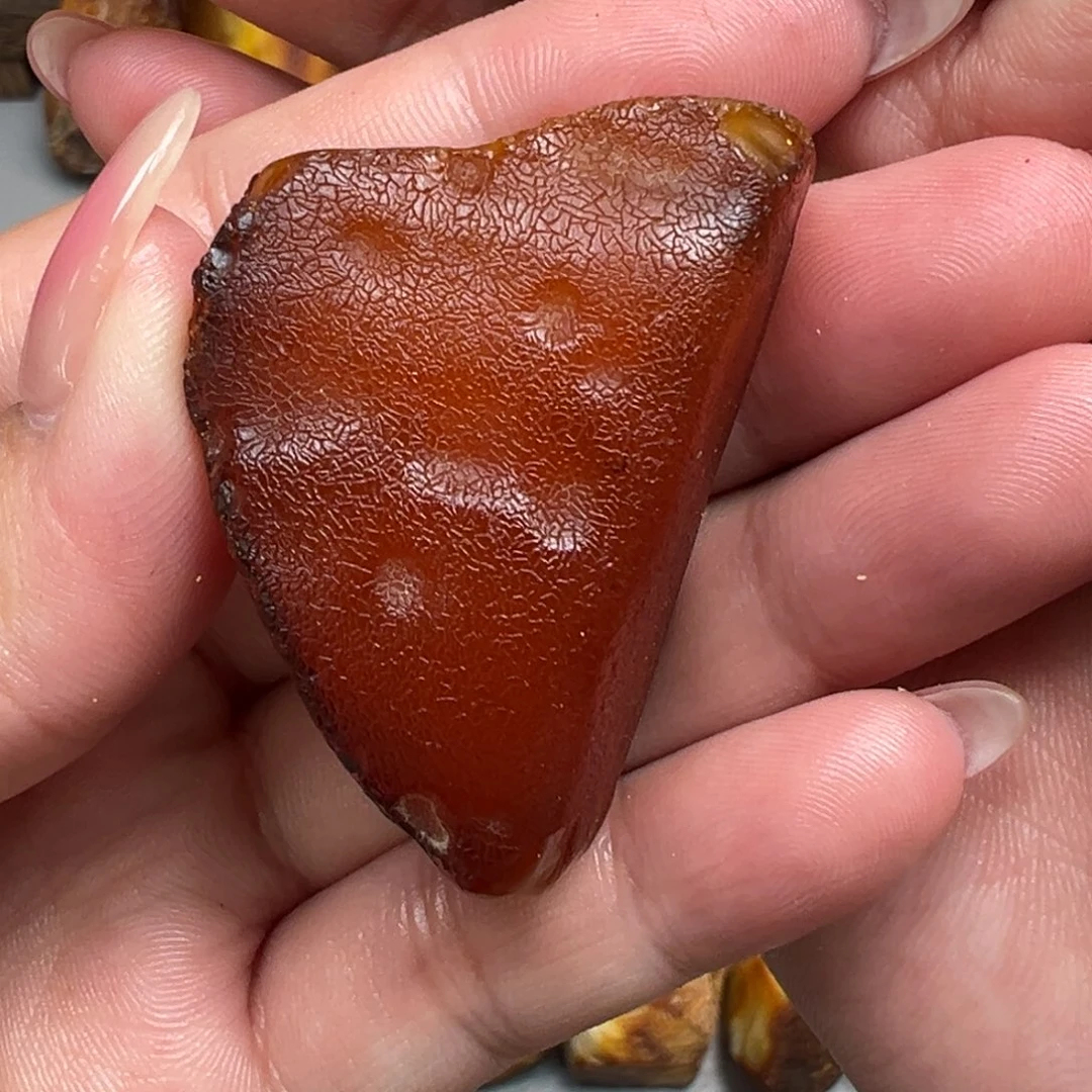 定制琥珀未镶嵌蜜蜡