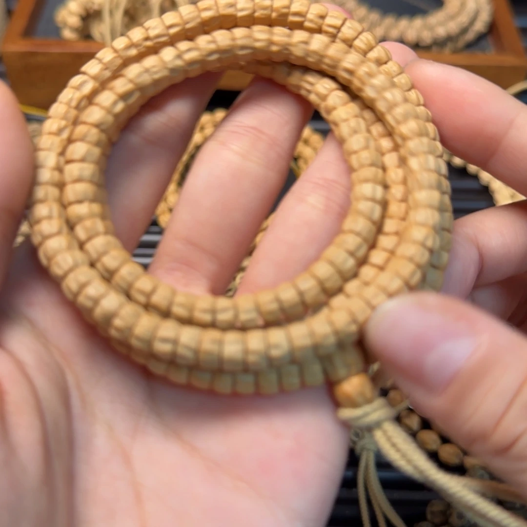 知***知柏香籽/百香籽吊坠