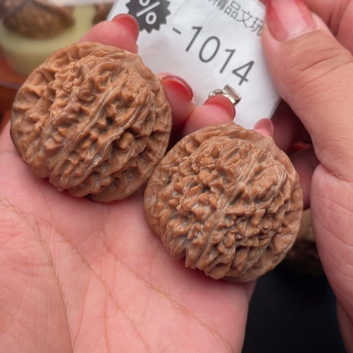 吊坠文玩核桃41.5汉高楼
