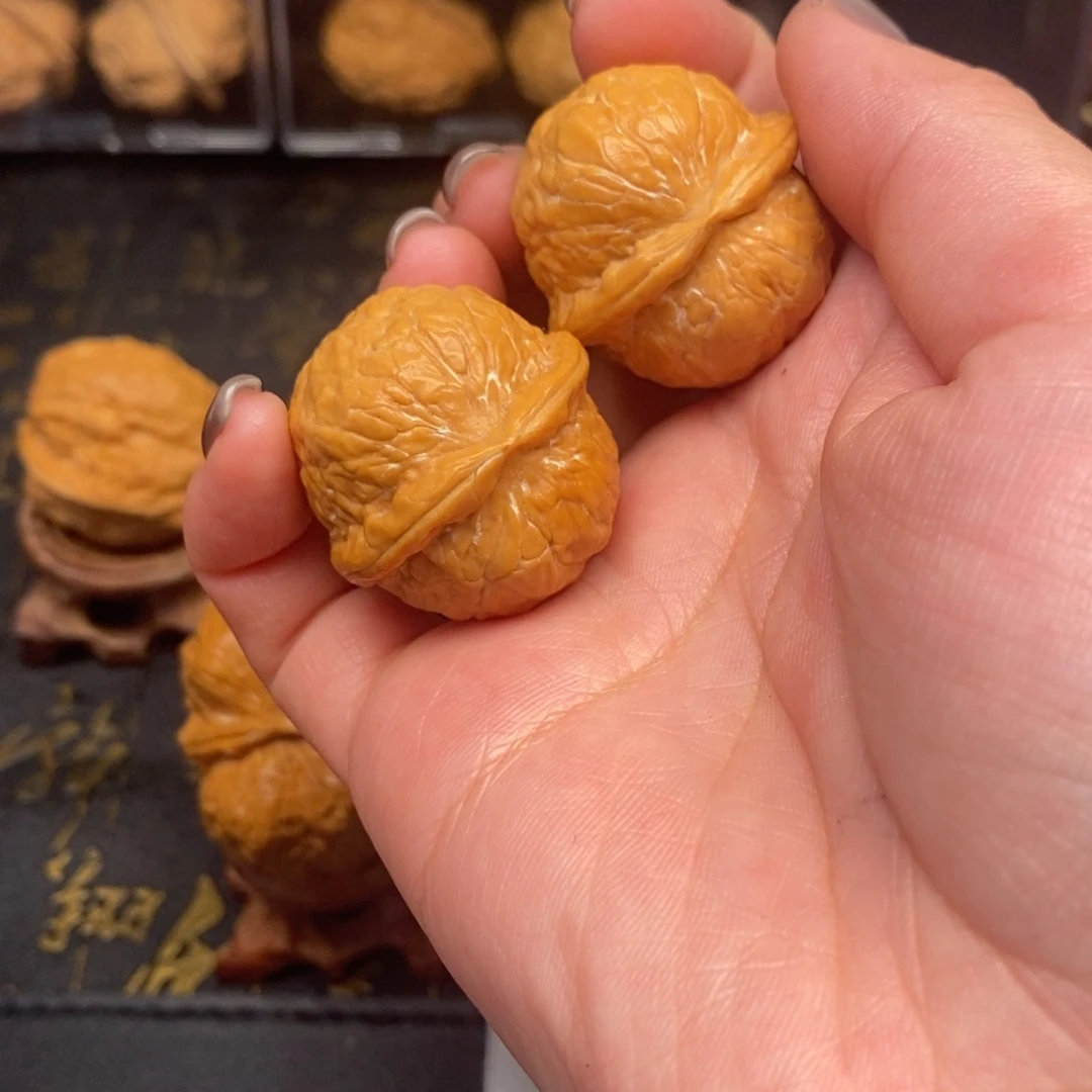 文玩核桃吊坠小钢弹