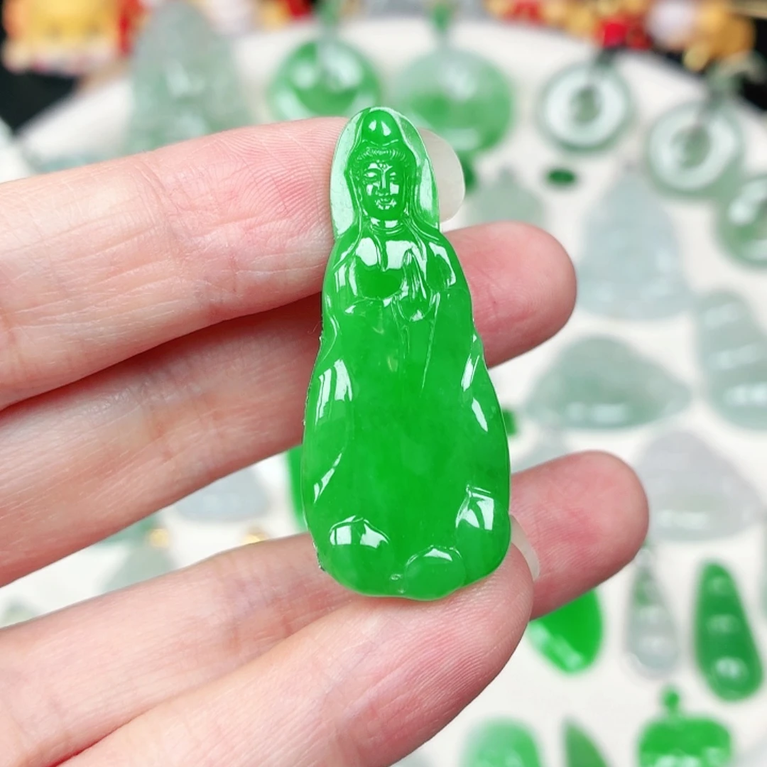 ****败翡翠未镶嵌颈饰缅甸天然A货翡翠