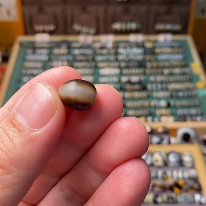 未镶嵌玛瑙/玉髓珠宝半成品