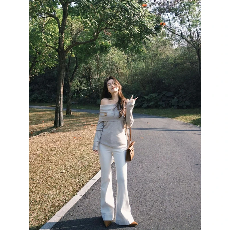 简约通勤风软糯设计感一字肩修身长袖针织上衣高腰显瘦微喇长裤女