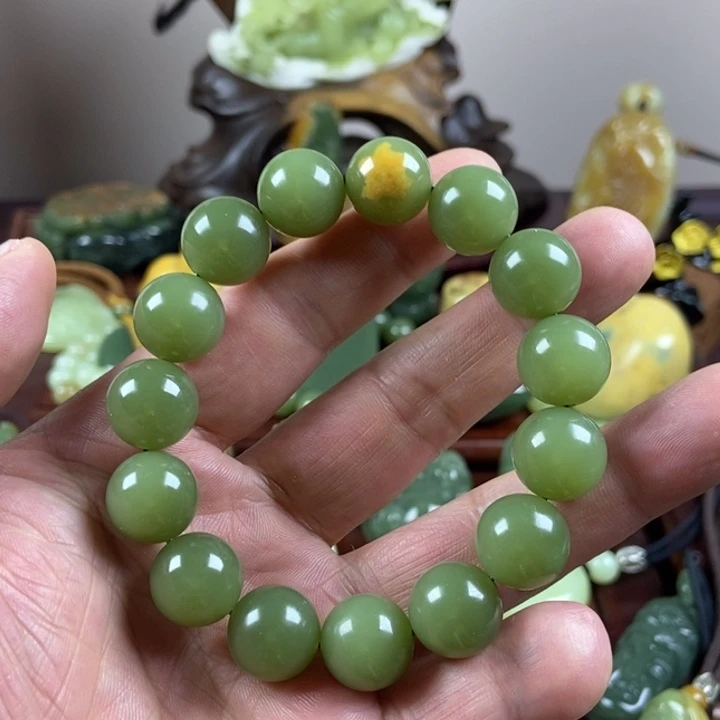 岫岩河磨玉（透闪石质玉）未镶嵌珠宝奇石