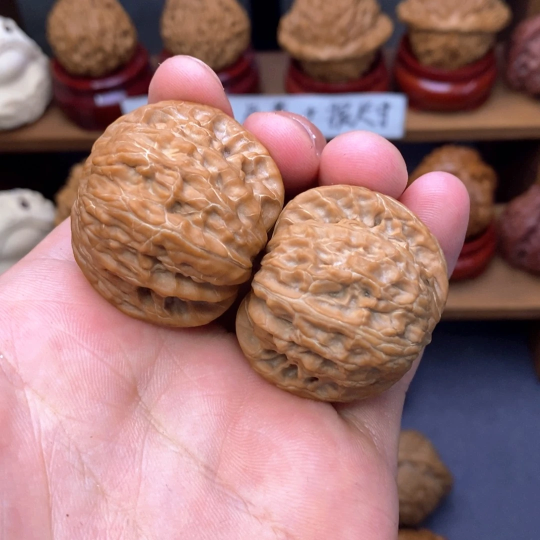 文玩核桃吊坠磨盘36无修