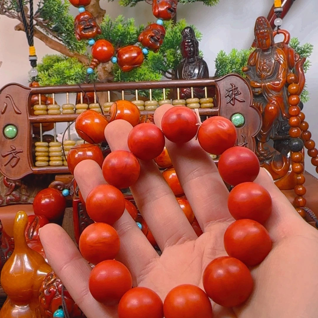 琥珀裸石未镶嵌手串