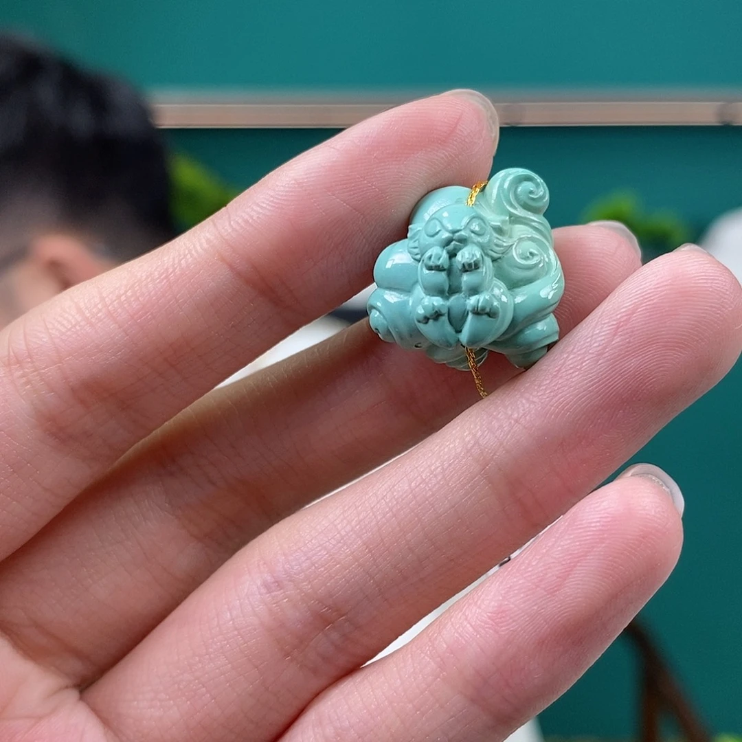未镶嵌绿松石珠宝奇石
